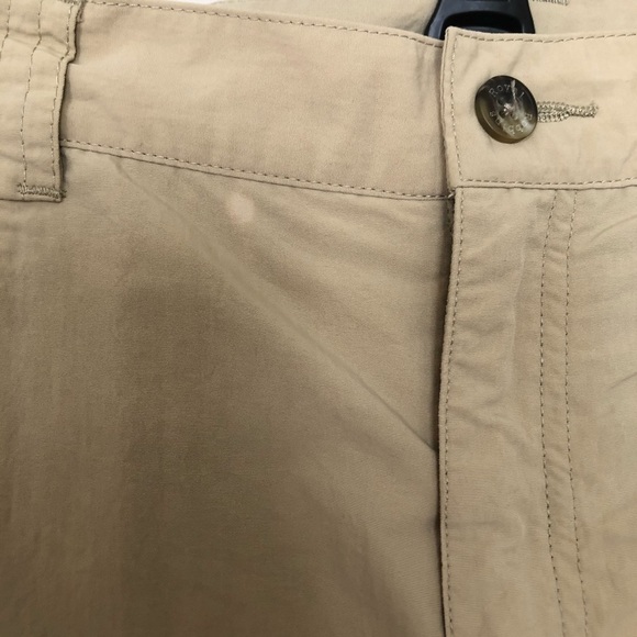 Royal Robbins  Cargo Shorts, 100% Nylon - Picture 4 of 5
